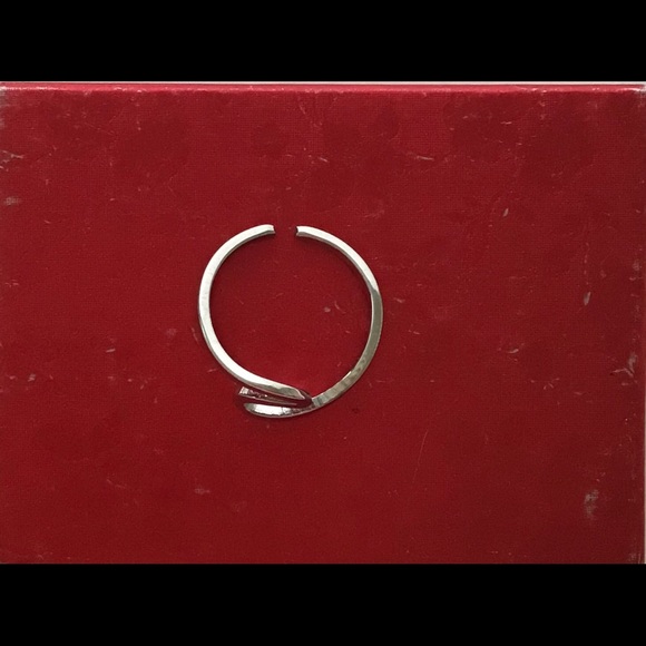Wave Ring - Picture 2 of 4